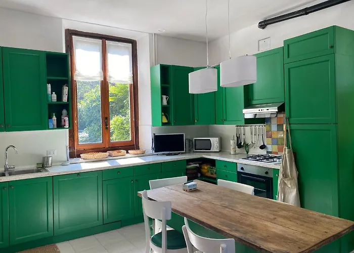 Villino Tarlarini 펜션 라베노-몸벨로