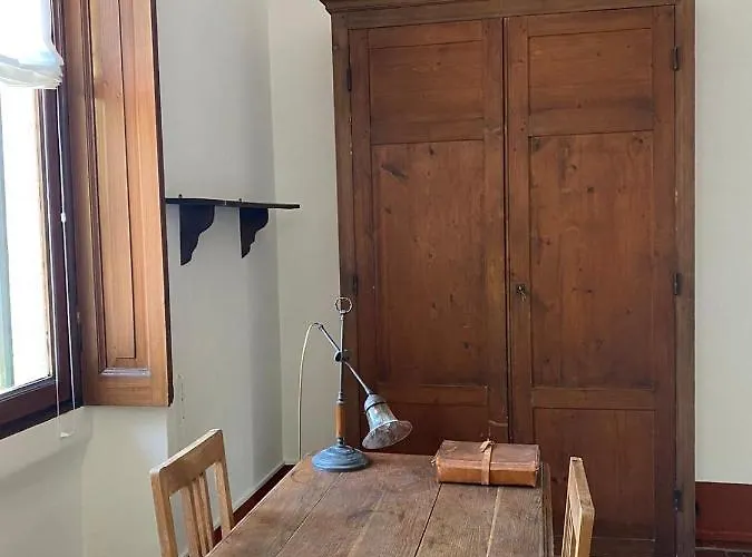 Dom wakacyjny Villino Tarlarini Laveno-Mombello